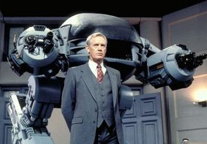 Exemple de sécurité disproportionnée: le robot policier "ED 209" (Robocop, 1987)